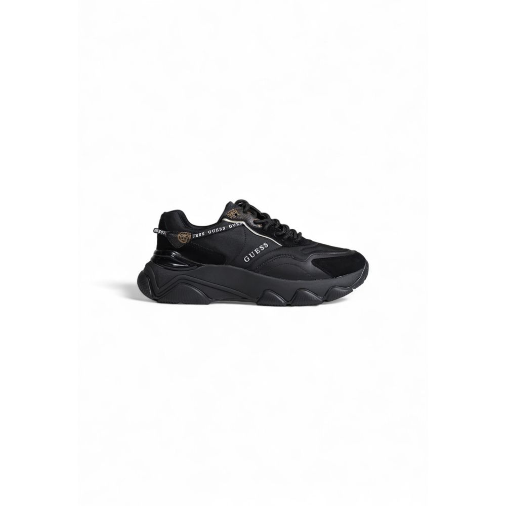 Sapatilhas Chunky Guess