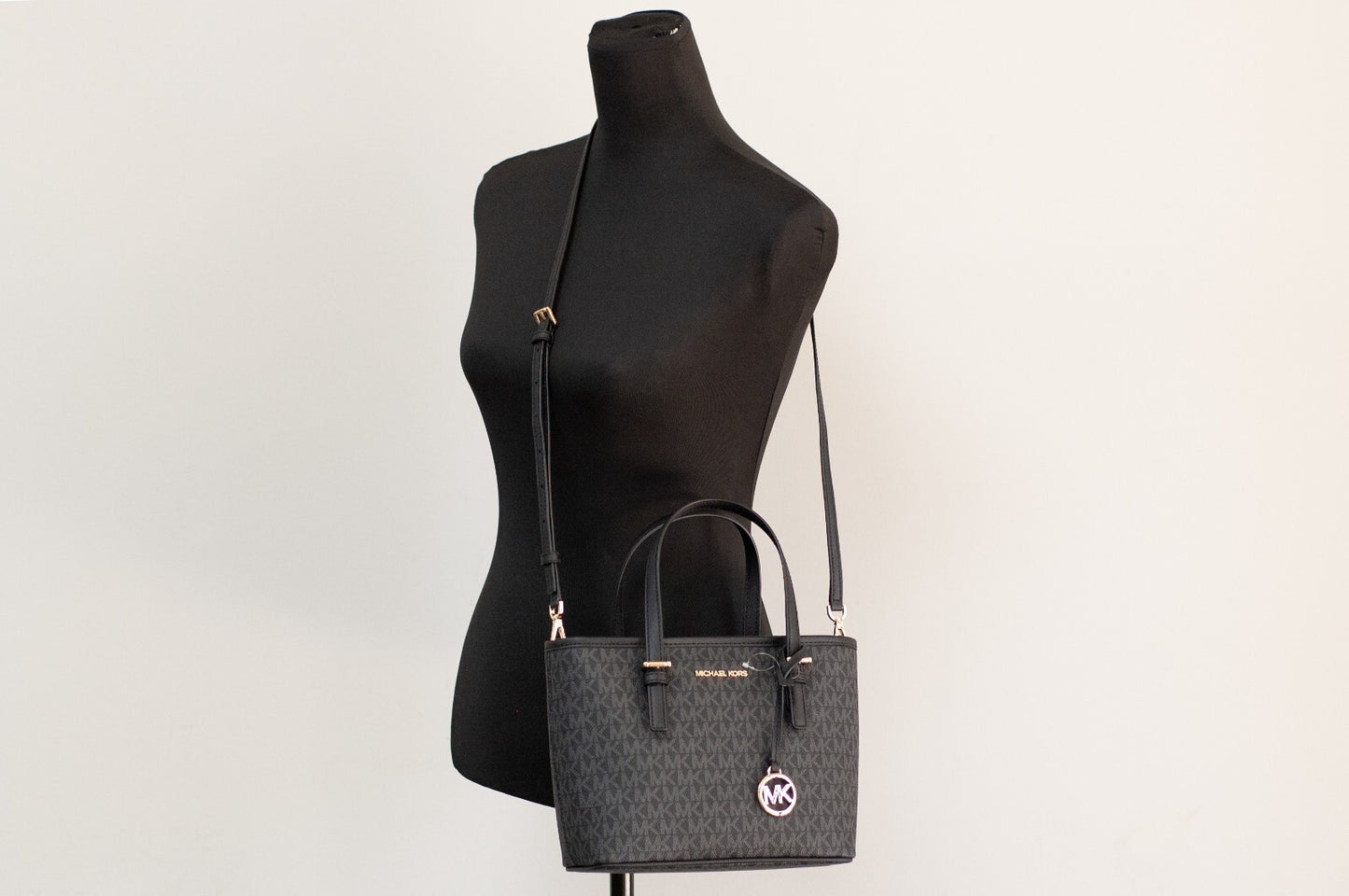 Mala Michael Kors