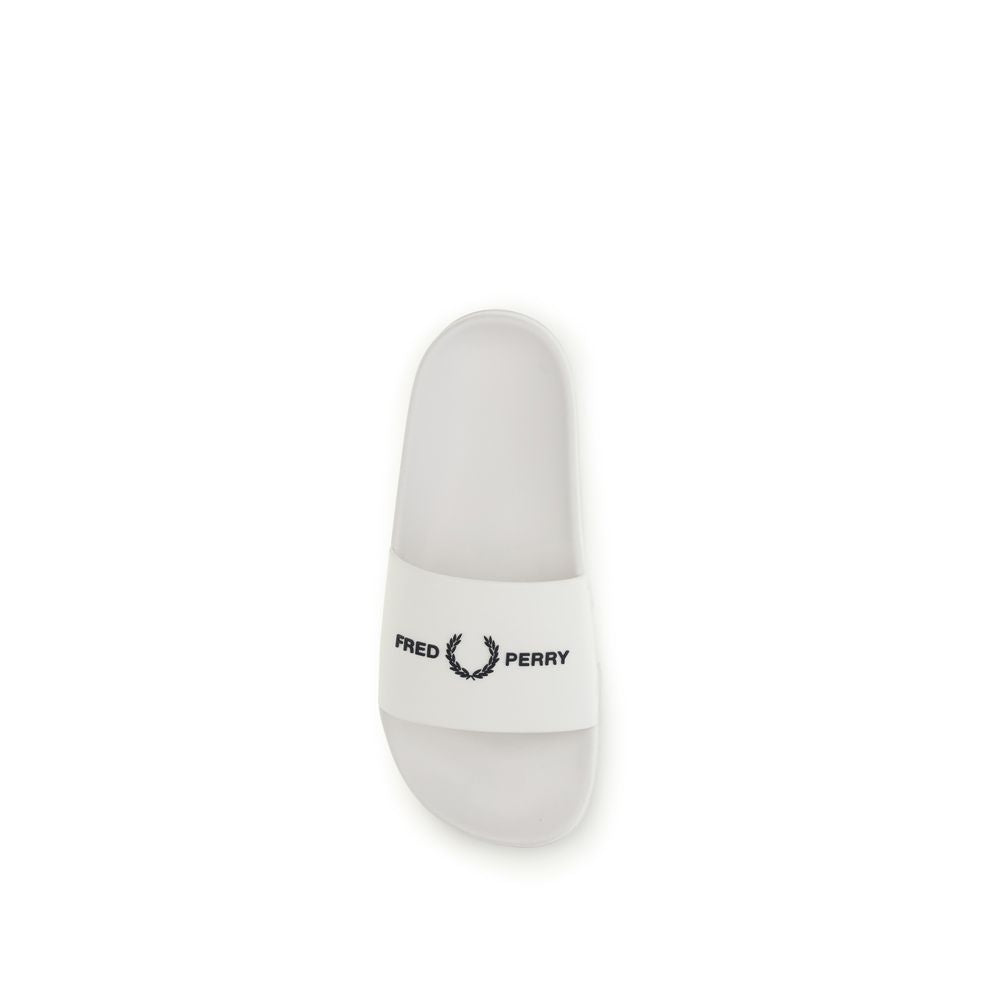 Chinelos Fred Perry