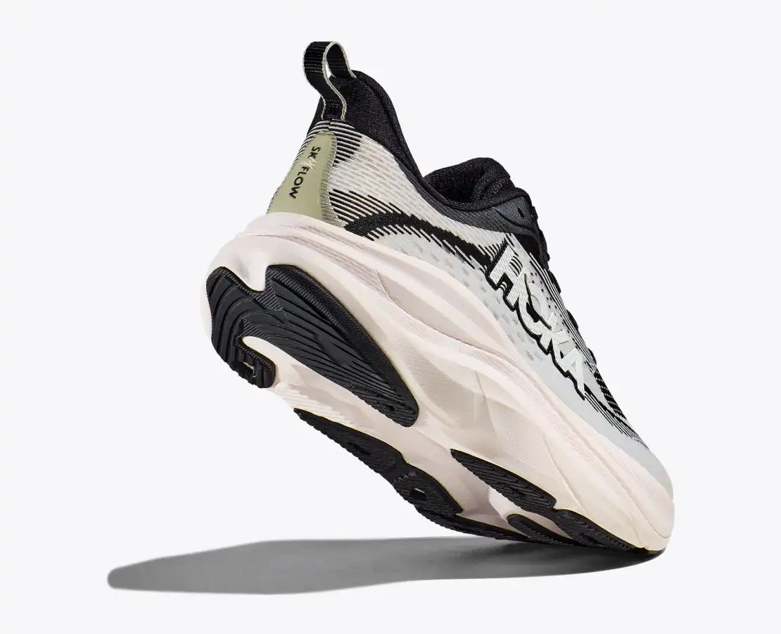 Hoka Skyflow