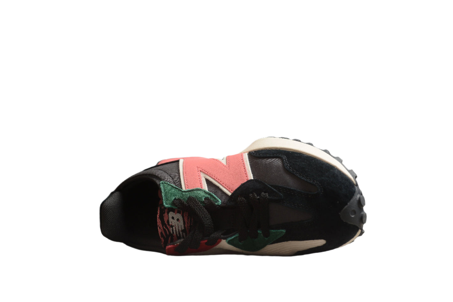 New Balance 327