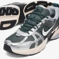 Nike V2K Run