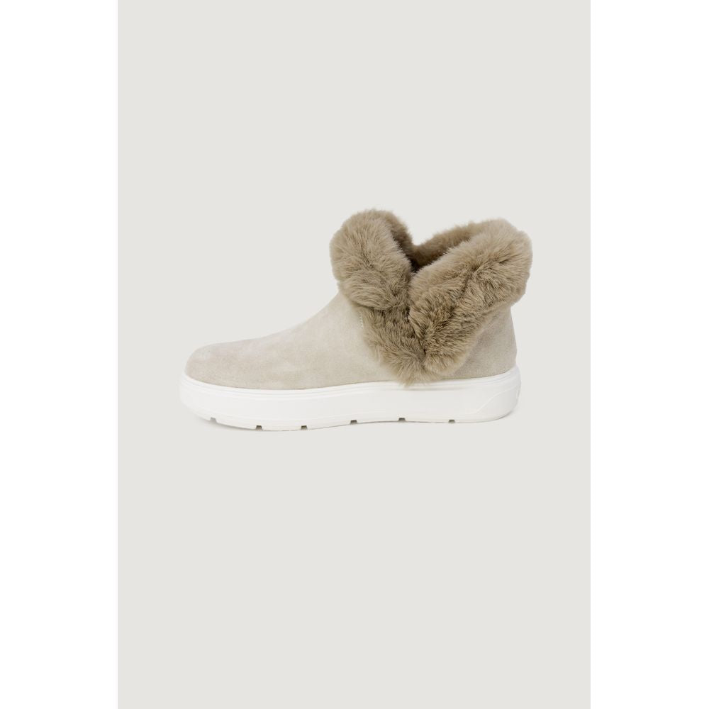 Sapatilhas Chunky Love Moschino