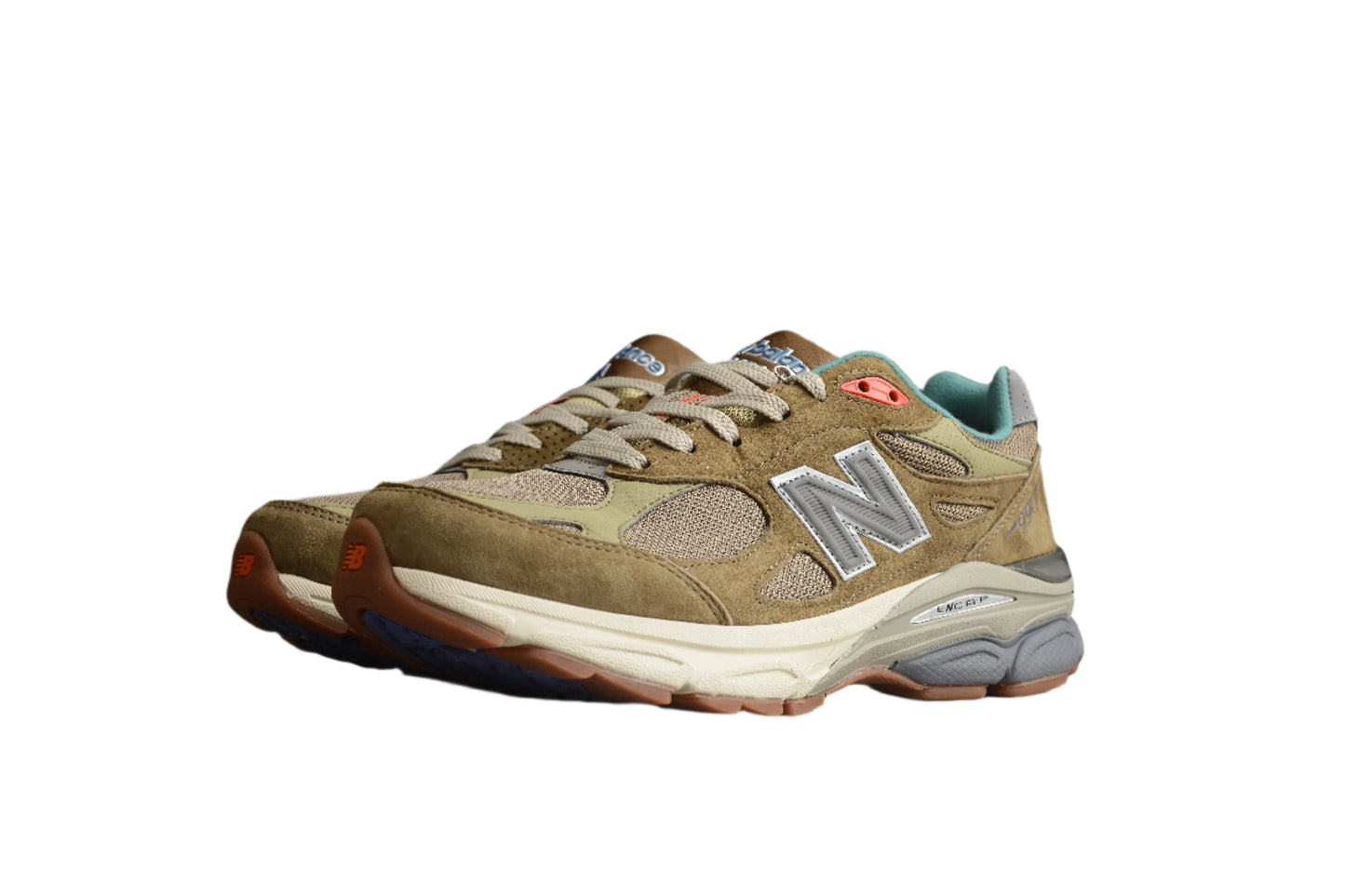 New Balance 990v3