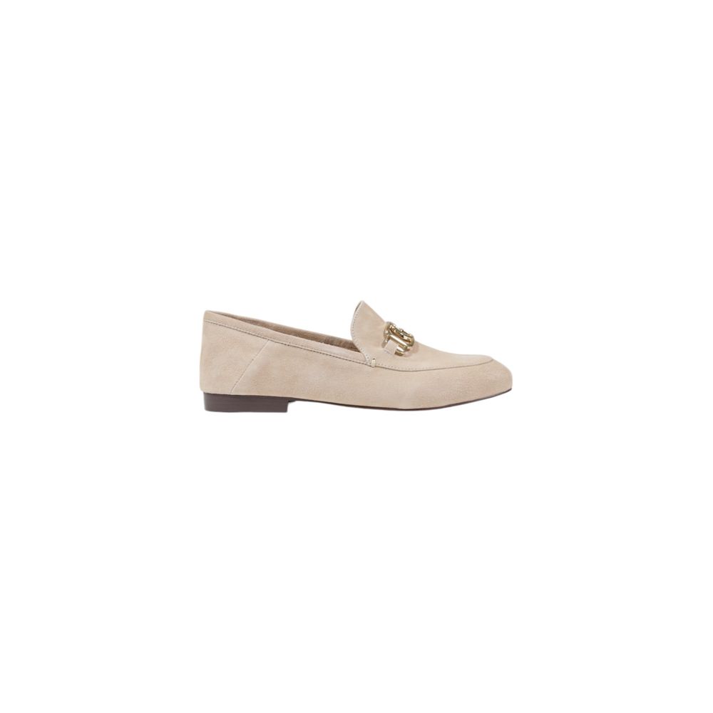 Sapatos rasos Guess