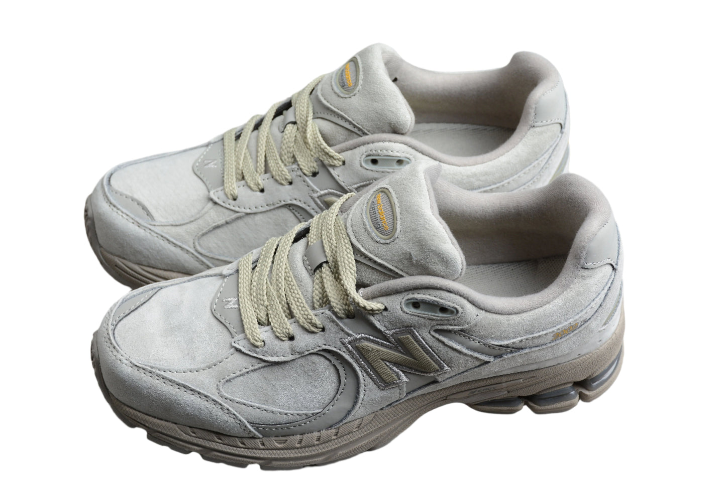 New Balance 2002R