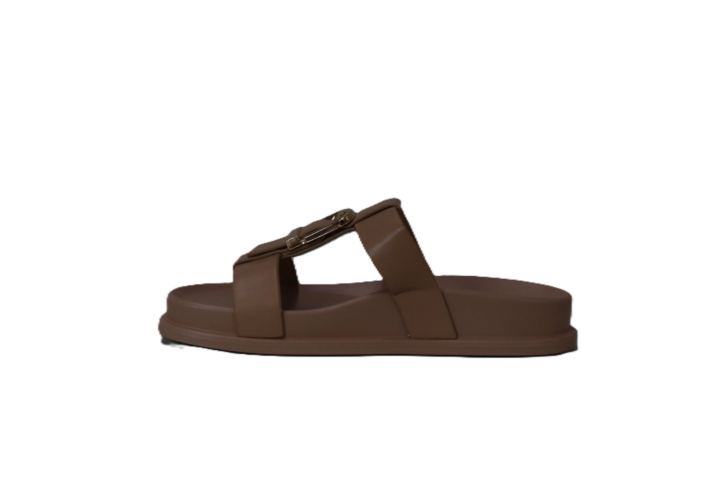 Chinelo com Fivela Dourada