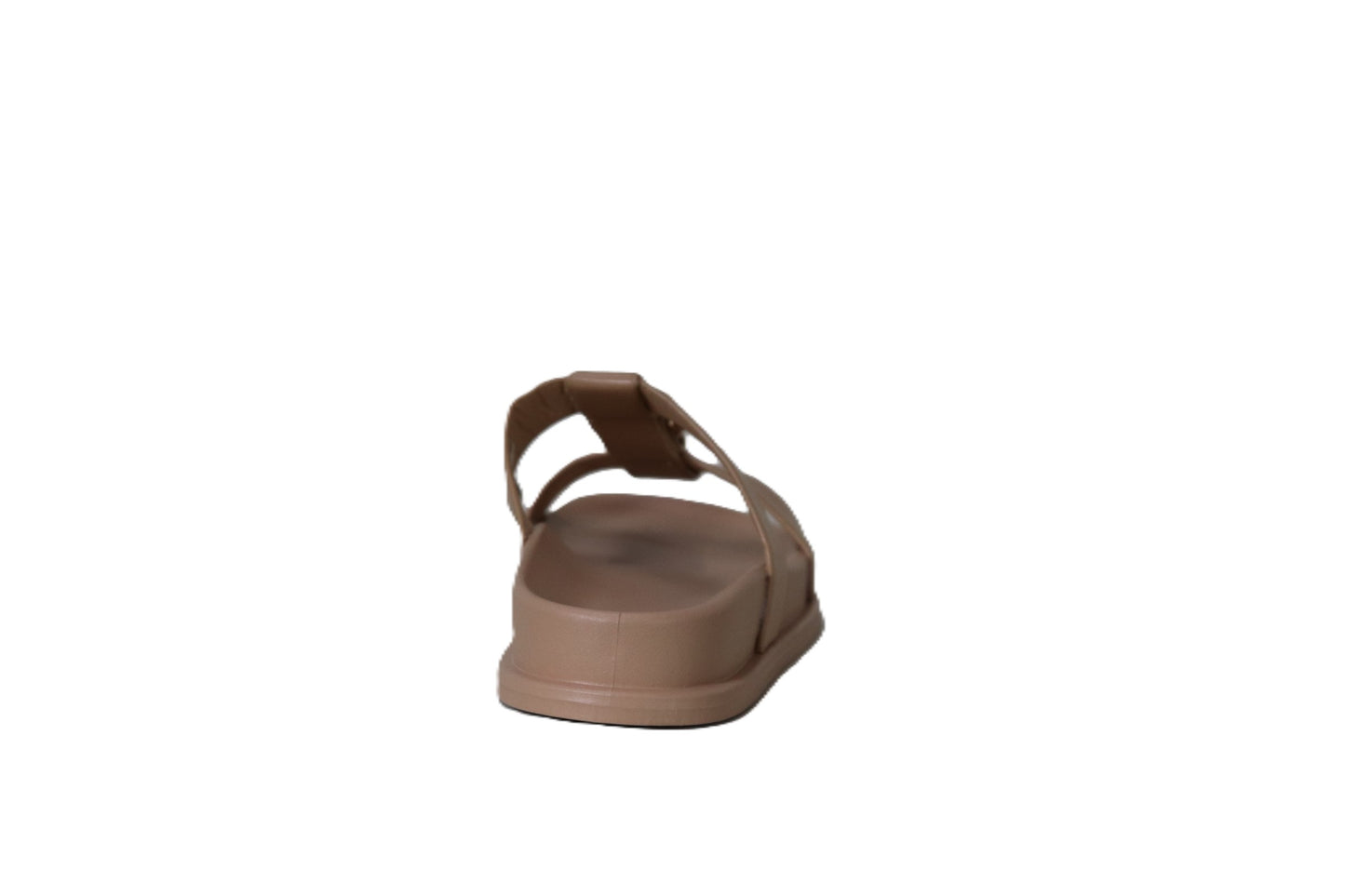Chinelo com Fivela Dourada