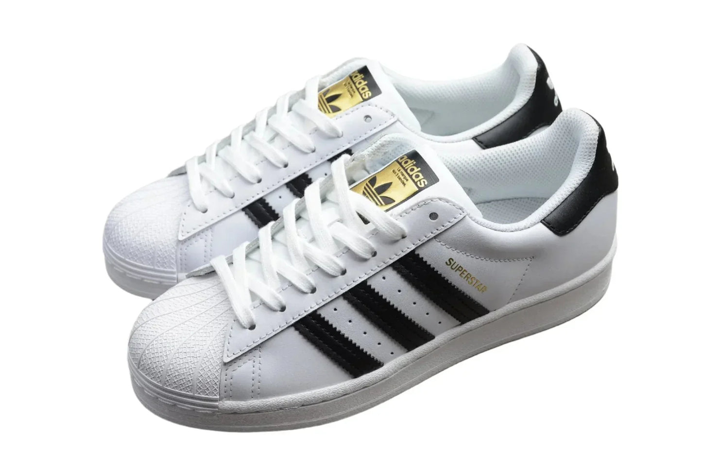 Adidas Superstar