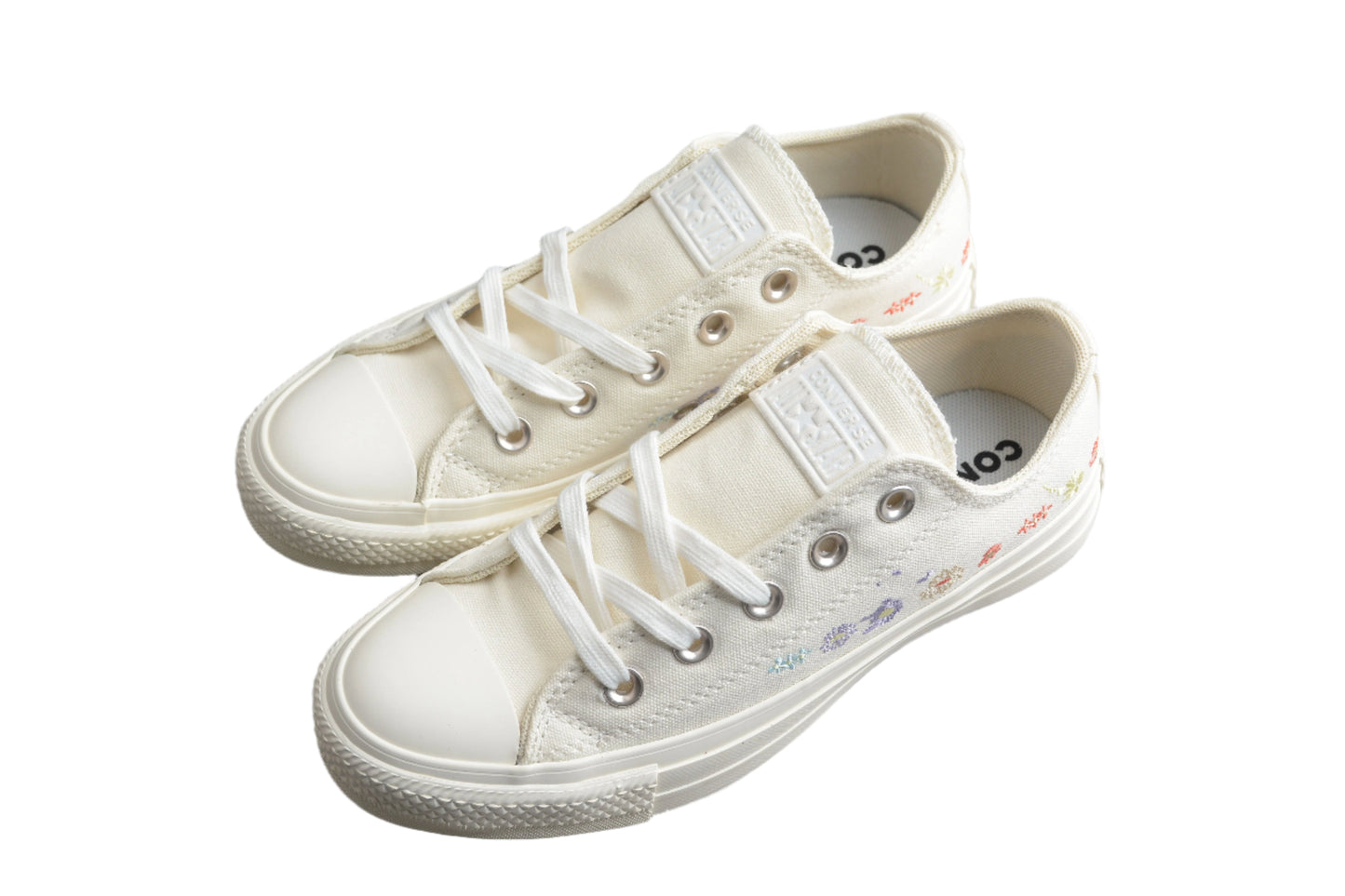 Converse Chuck Taylor All Star "Embroidered Floral"