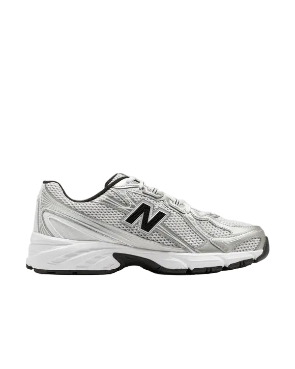 New Balance 740