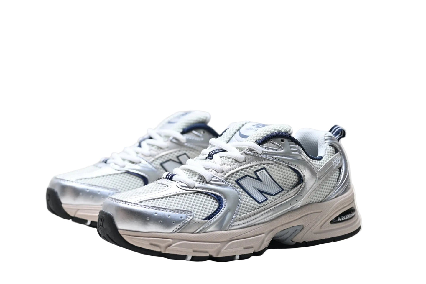 New Balance 530
