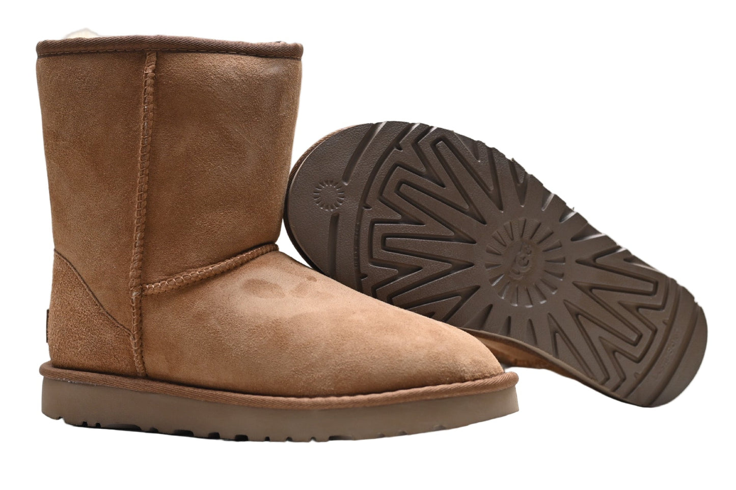 UGG Classic Short II