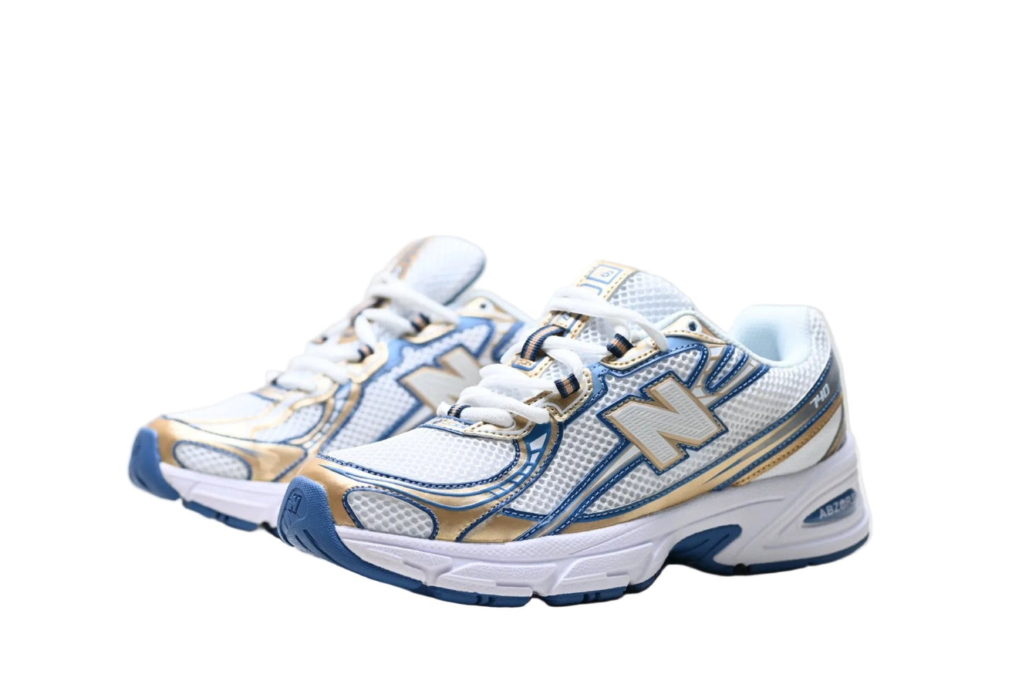 New Balance 740