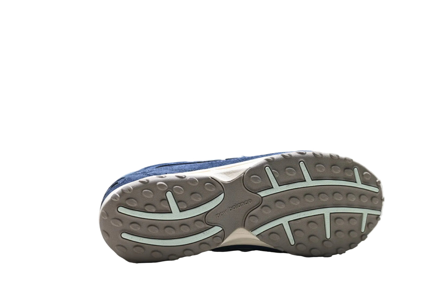 New Balance 204L