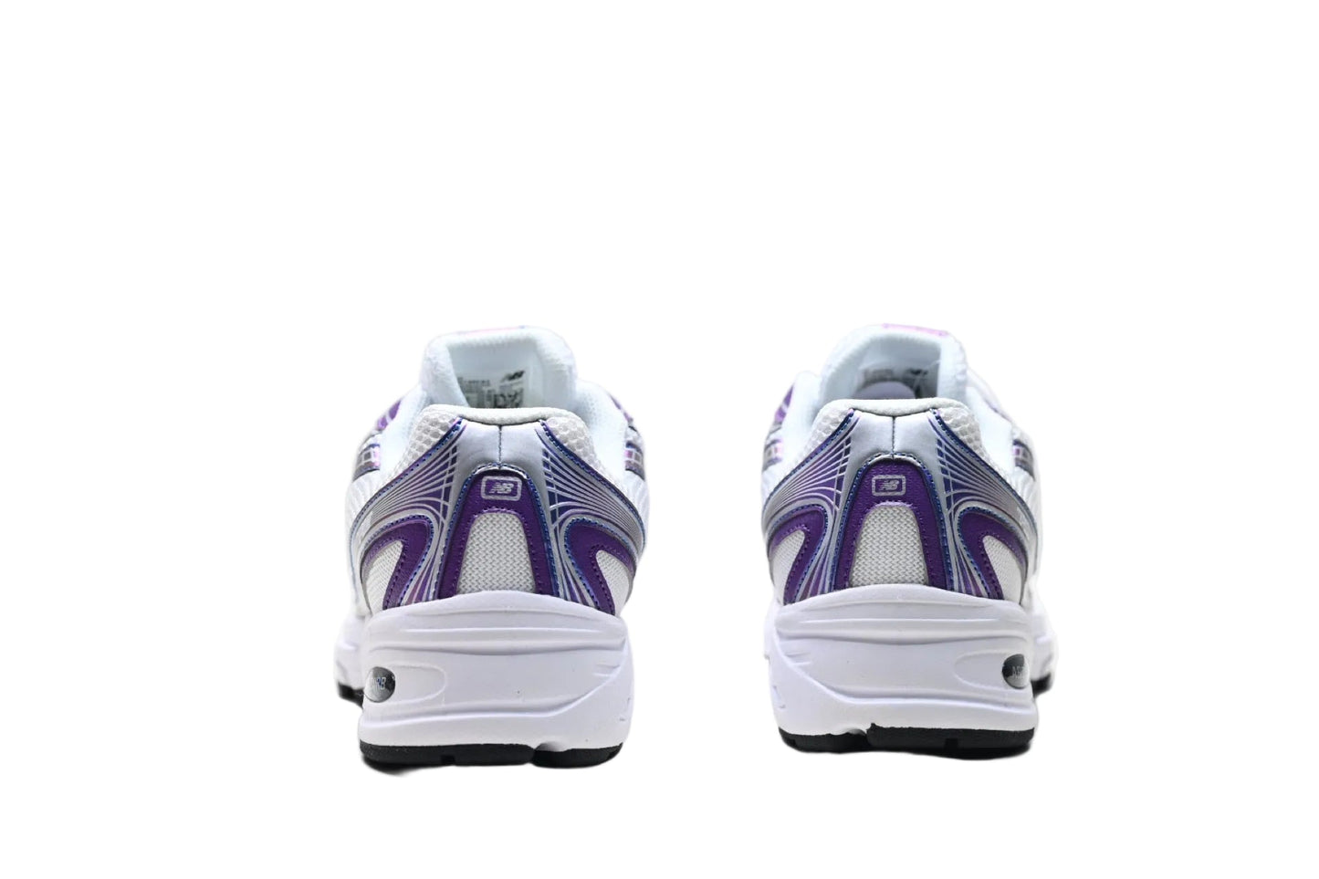 New Balance 740
