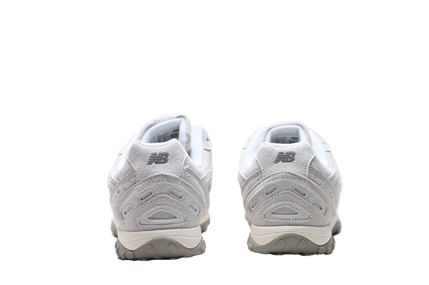 New Balance 204L