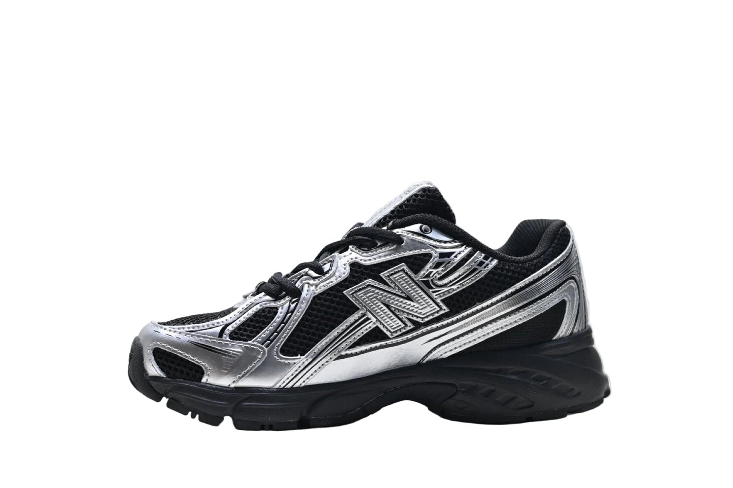 New Balance 740