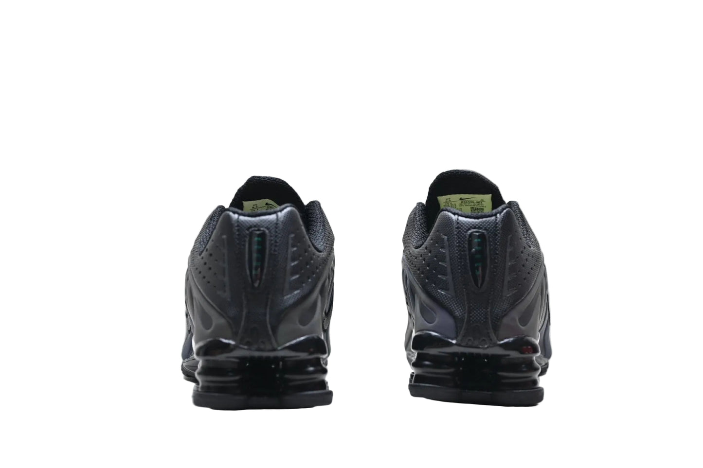 Nike Shox R4
