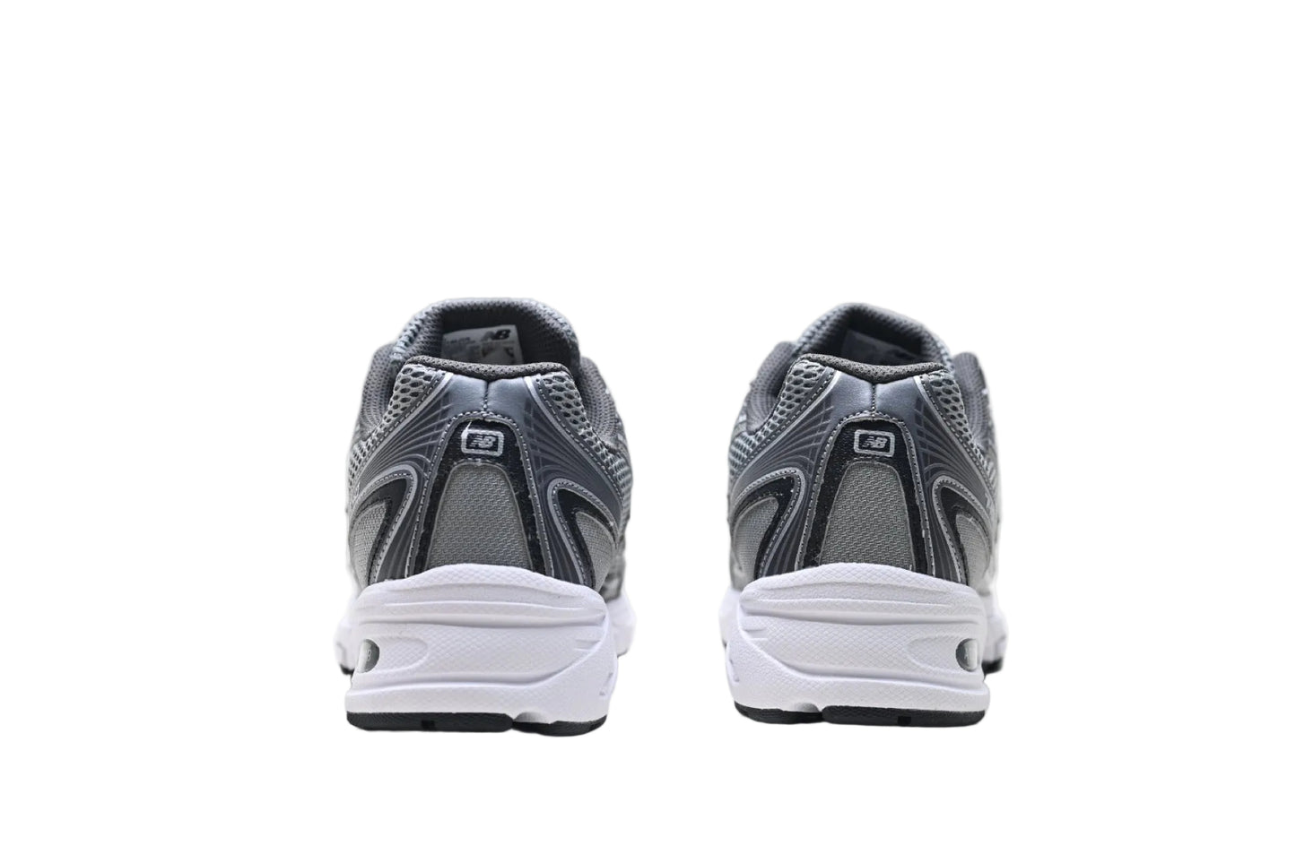 New Balance 740