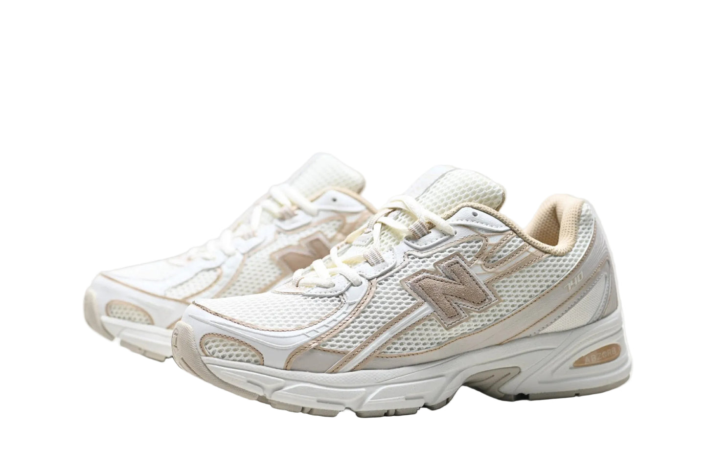 New Balance 740