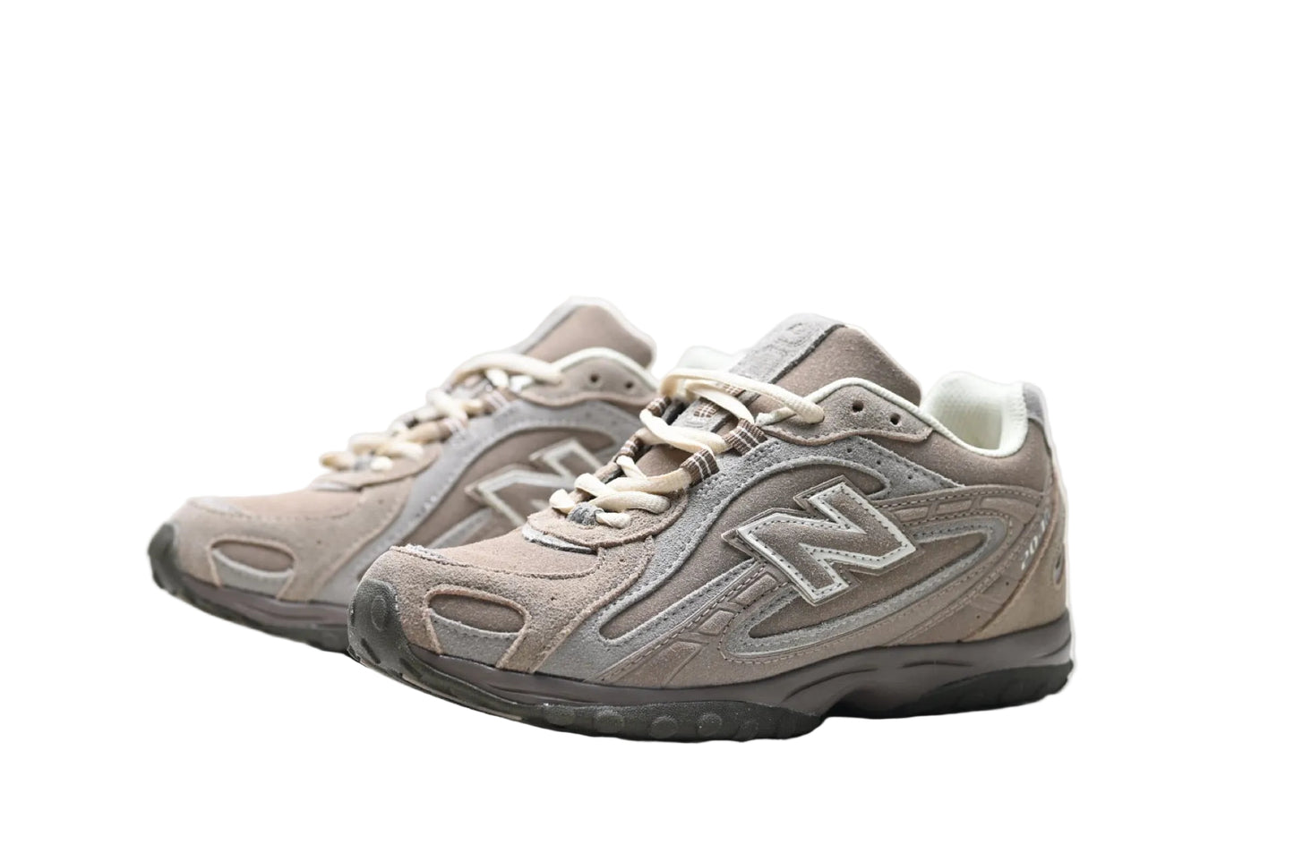 New Balance 204L