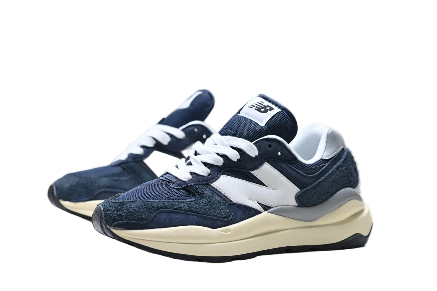 New Balance 5740