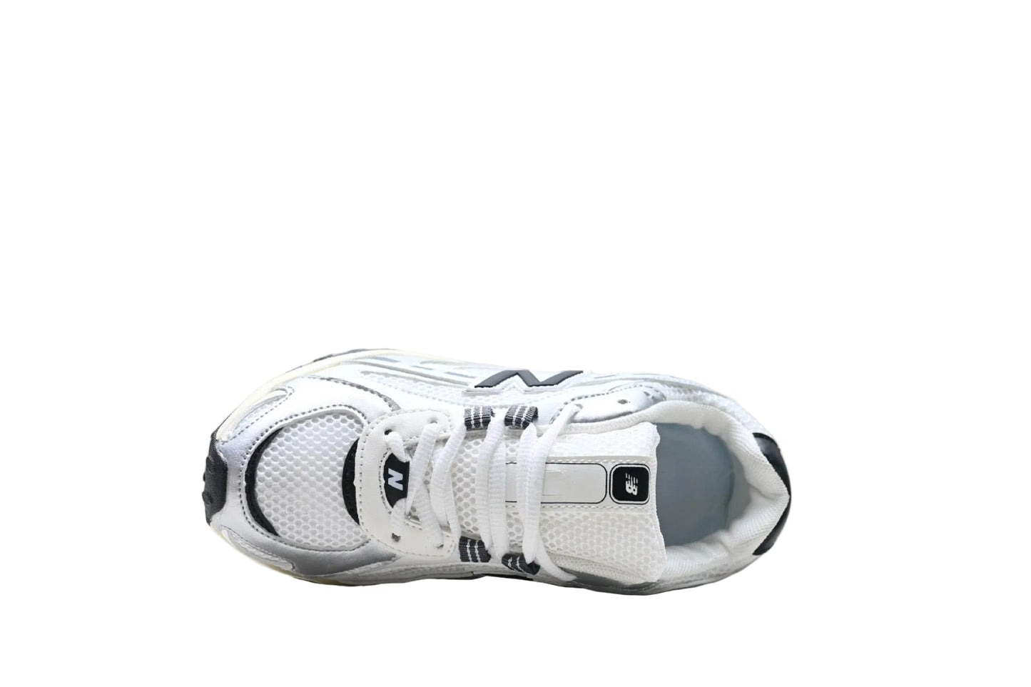 New Balance 204L