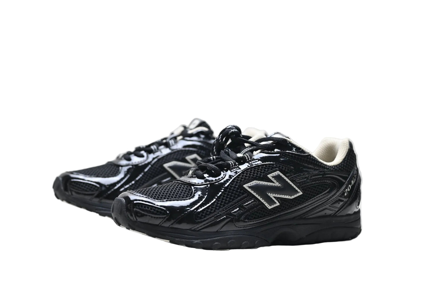 New Balance 204L