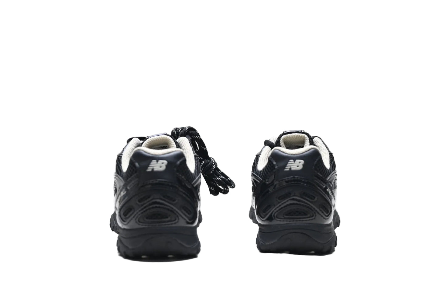 New Balance 204L