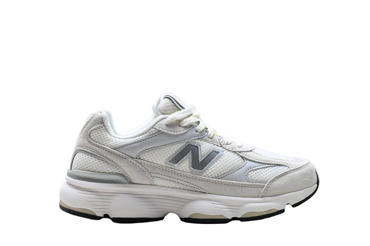 New Balance 603