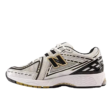 New Balance  1906R