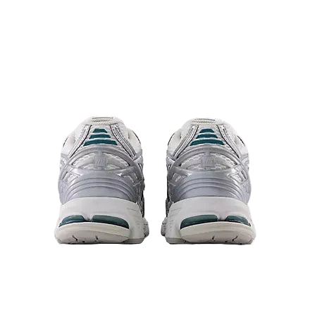 New Balance  1906R