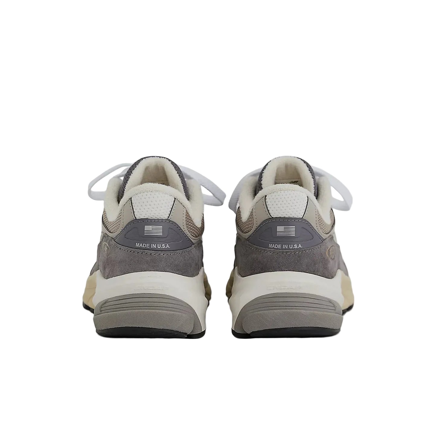 New Balance 990v6