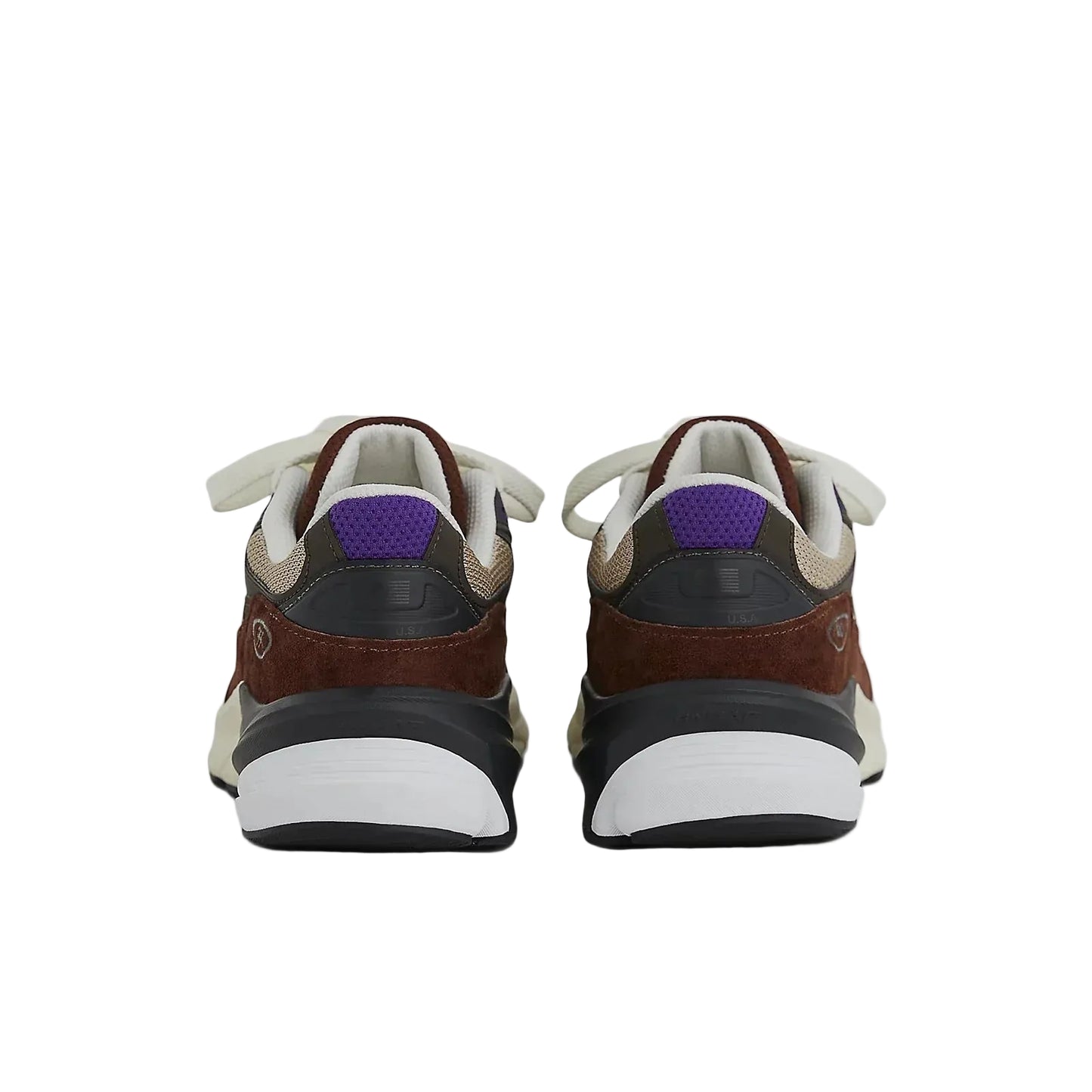New Balance 990v6