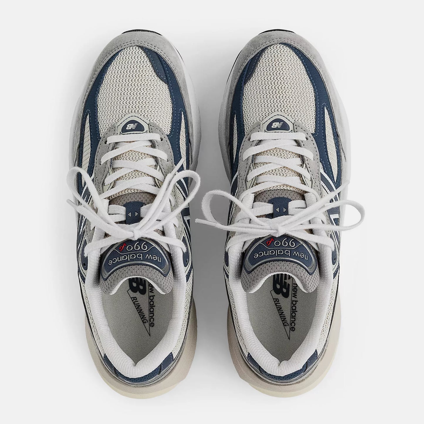 New Balance 990v6