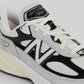 New Balance 990v6